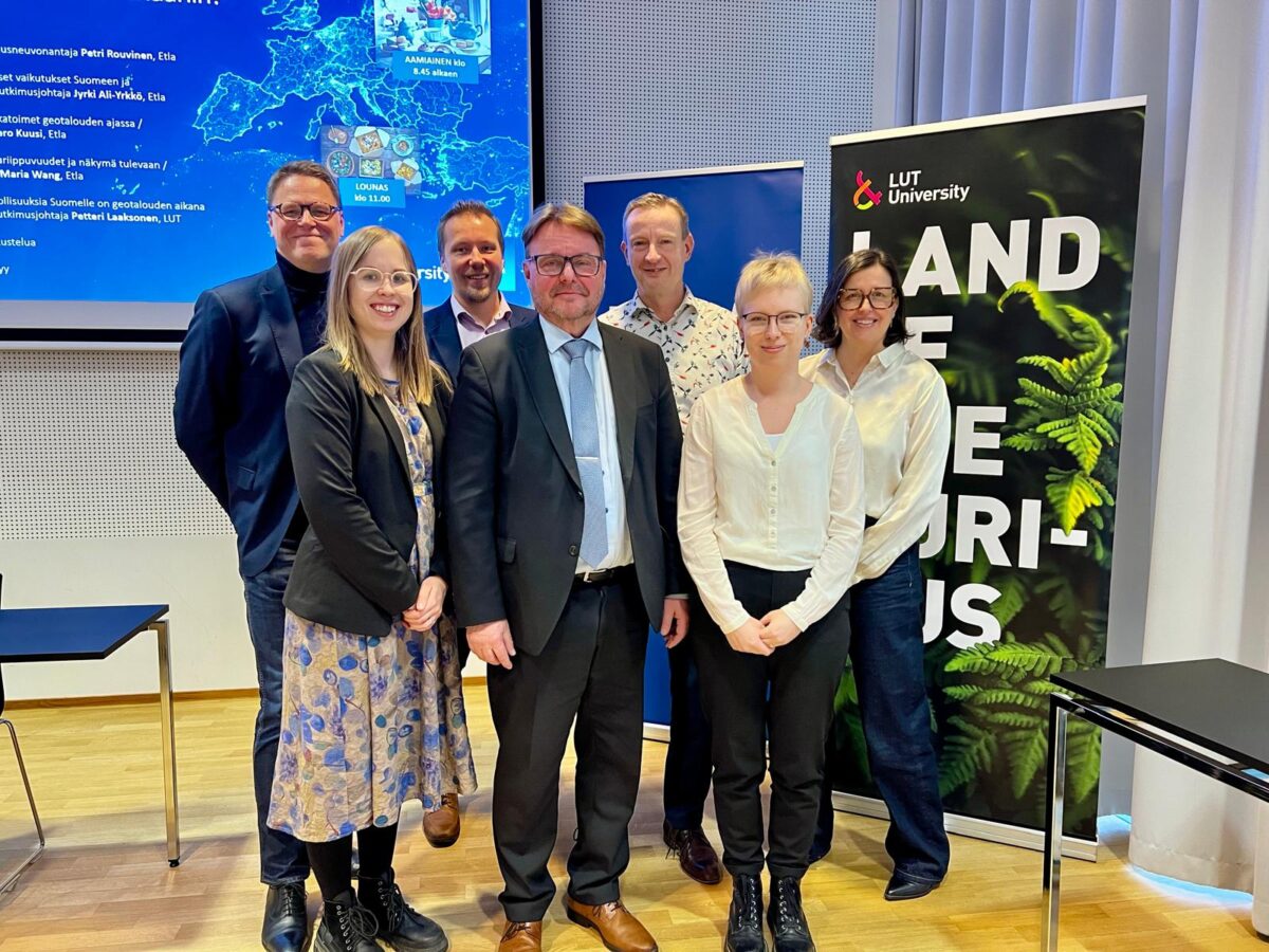 Kuinka Suomi pärjää geotaloudellisessa murroksessa? – Seminaarissa pohdittiin maailmantalouden muutoksia teollisuus- ja geopolitiikan ristiaallokossa