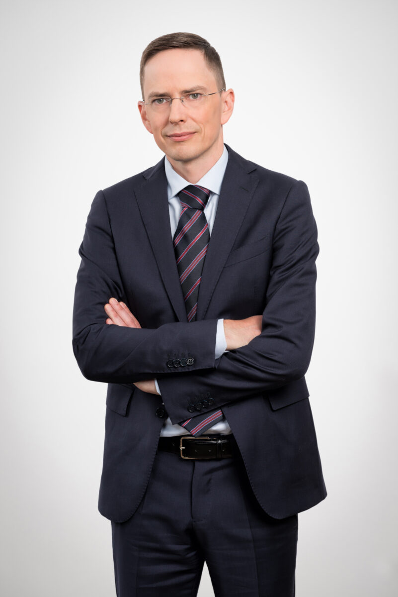Nelipäiväinen työviikko? Kävin läpi tutkimusnäyttöä ja se on onnetonta