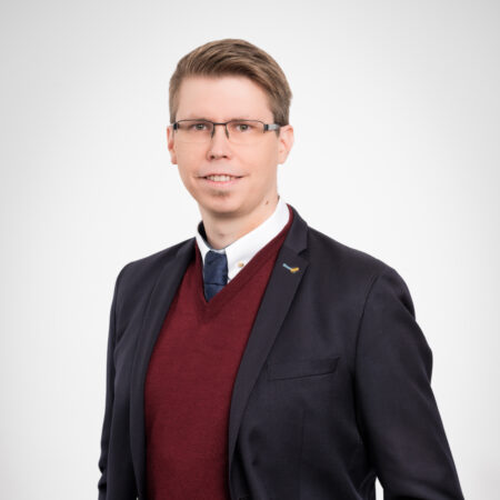 Did blockchain technology revolutionize digitalization? – Etla researcher Juri Mattila defended his doctoral dissertation