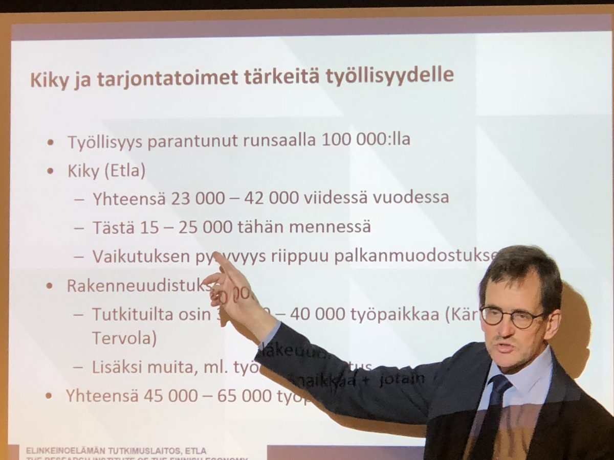 Etla: Puolet työpaikkojen lisäyksestä politiikan ansiota